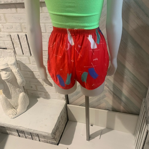 Retro elastic high waisted 80’s nylon shorts - Picture 4 of 5